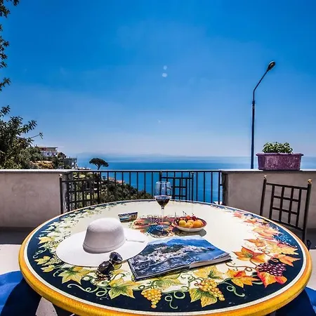 Apartment Le Contrade - Sosore Holiday Homes - Amalfi Coast