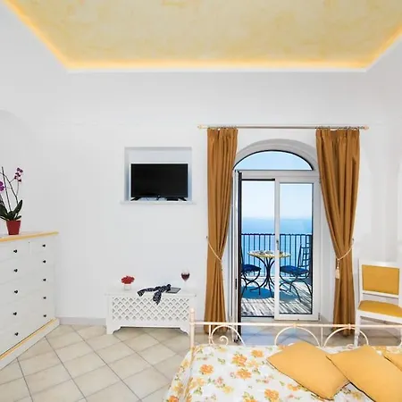 Le Contrade - Sosore Holiday Homes - Amalfi Coast Apartment