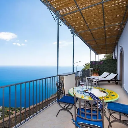 Le Contrade - Sosore Holiday Homes - Amalfi Coast Apartment Positano