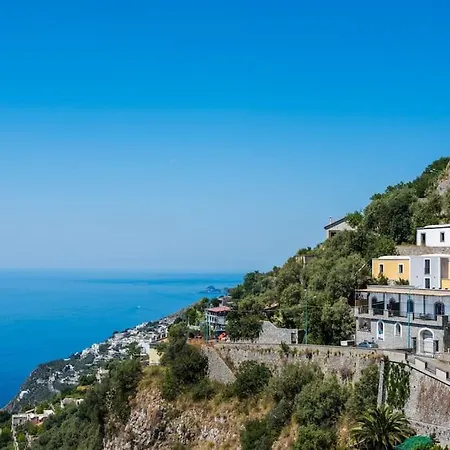 Le Contrade - Sosore Holiday Homes - Amalfi Coast Apartment Positano